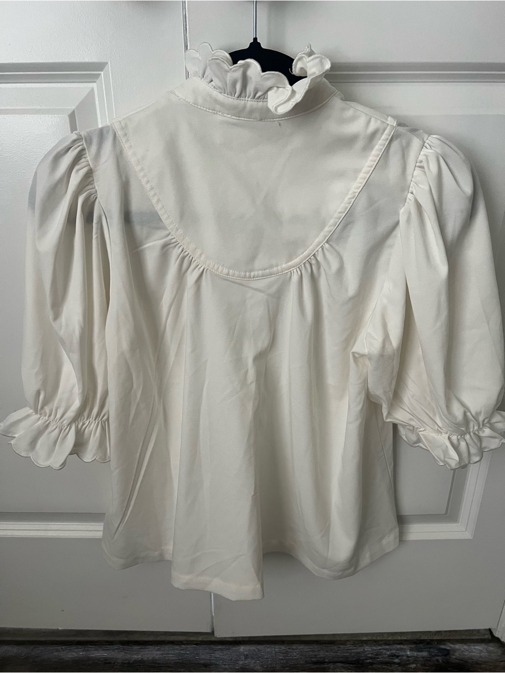 Pomander Place Cream Ruffle Collar Button-Front Blouse - Picture 2 of 2